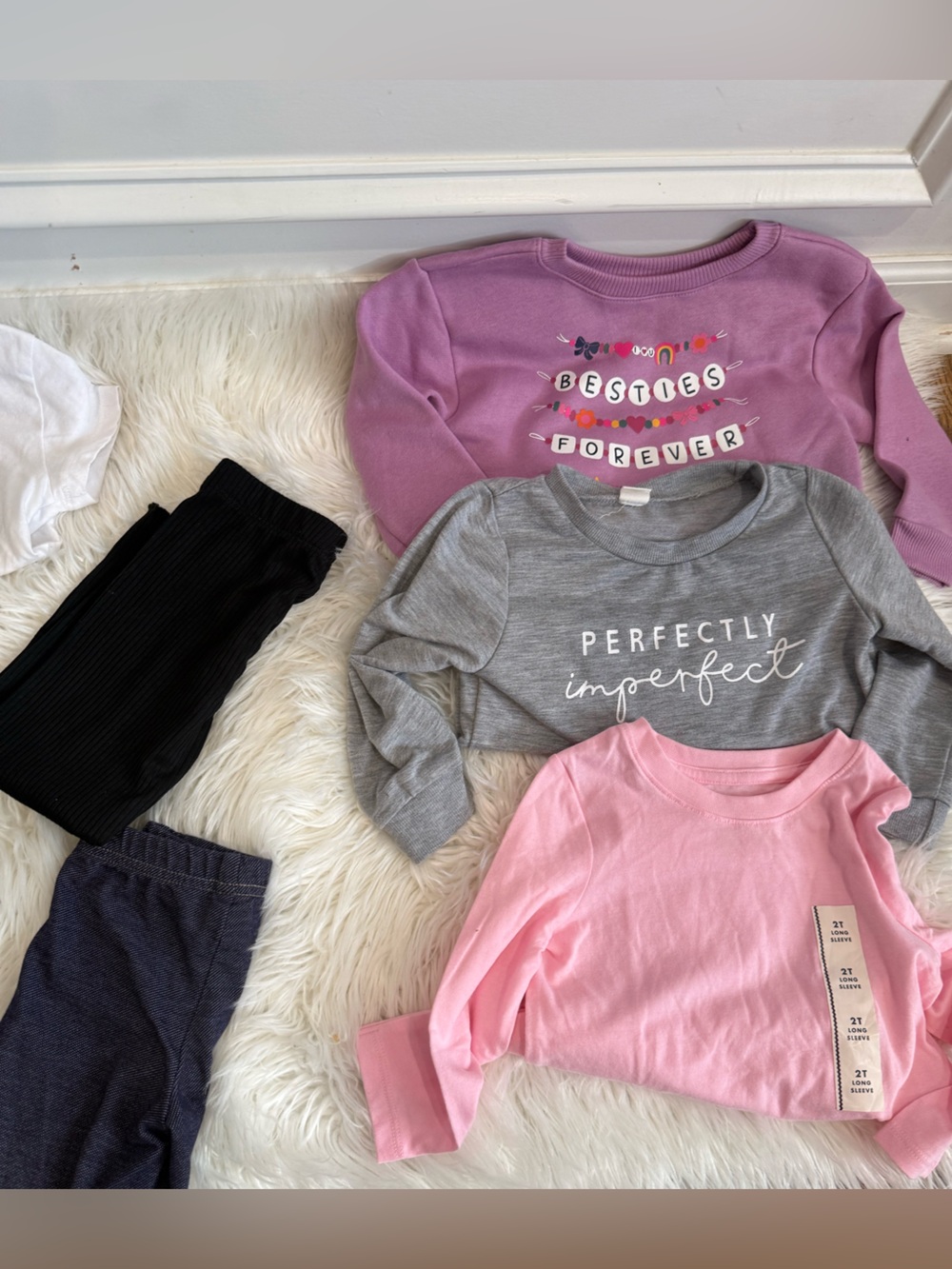 2T girl clothing bundle - Picture 5 of 5